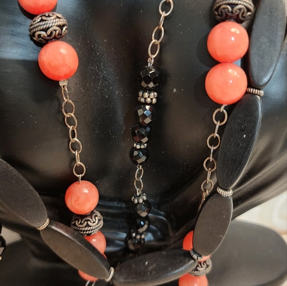 VINTAGE 80s Chunky Layered Necklace WOODEN METAL GLASS Orange Black Multi-Strand - Picture 7 of 10
